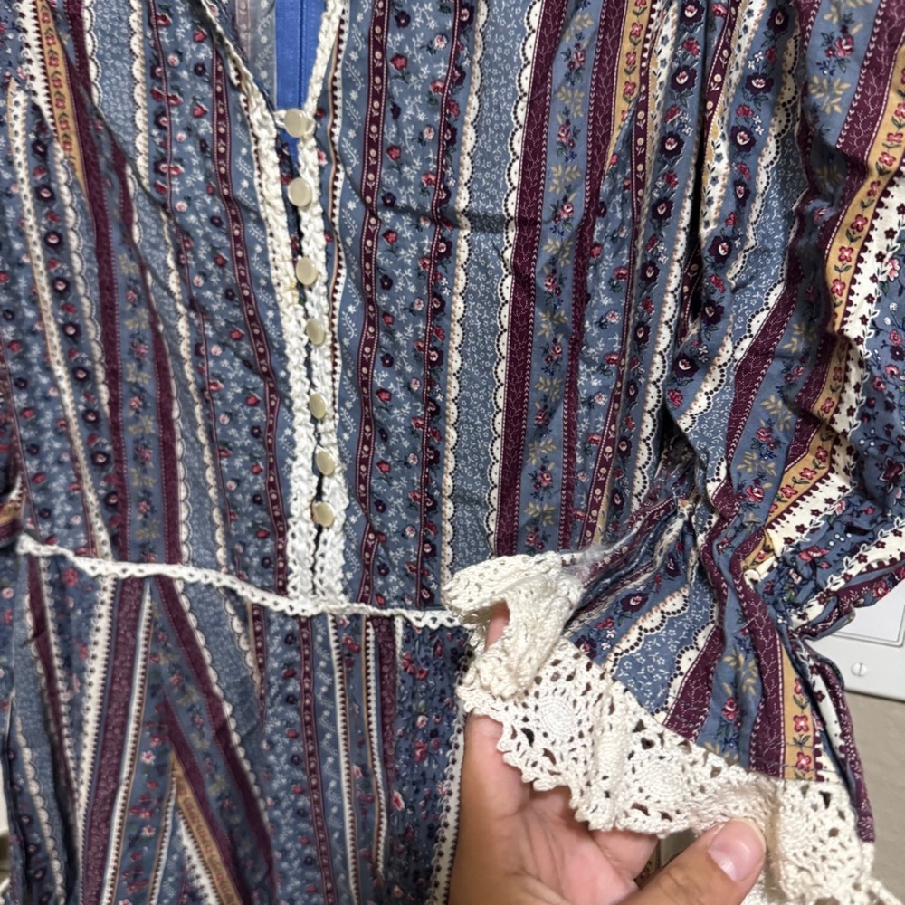 VINTAGE HANDMADE DRESS - Picture 10 of 15